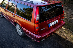 Volvo V70 2.4T (4 foto / 11)