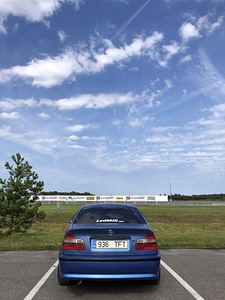 BMW 320D facelift individual 110 kw (4 foto / 4)