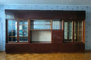 Стенка под реставрацию / на дачу (3.5 метра) – Самовывоз (1 фото из 10)