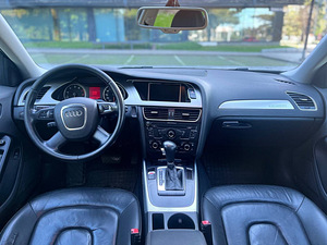 Audi A4 QUATTRO 2.0 TFSI 155Kw (9 фото из 10)