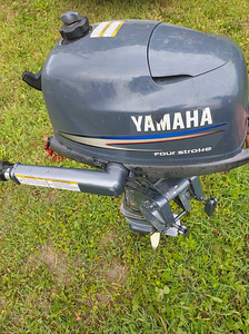 Лодка 3м +4л.с. 4шт двигатель Yamaha (2 фото из 6)