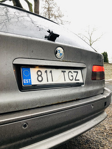 BMW 530d 142kw manuaal (10 foto / 15)