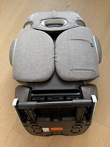 Автокресло Cybex solution Q3-FIX (2 фото из 3)