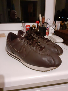 NIKE CORTEZ (2 foto / 9)