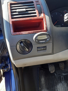VOLKSWAGEN TRANSPORTER (12 foto / 15)