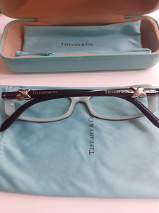 TIFFANY&CO. (2 фото из 6)