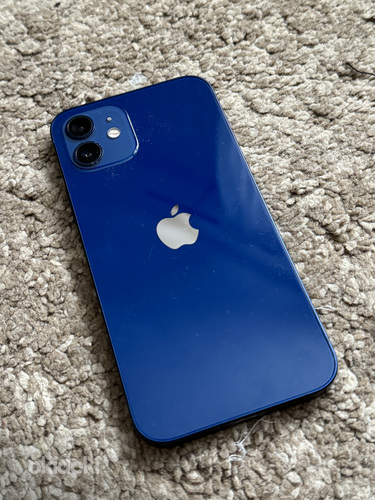 iPhone 12 128 ГБ синий (фото #2)