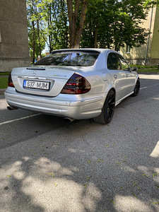 Mercedes-benz E320 (3 фото из 10)