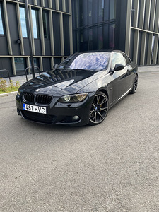 BMW 330D (3 фото из 11)