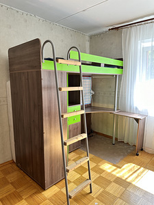 Кровать-чердак (2 фото из 5)
