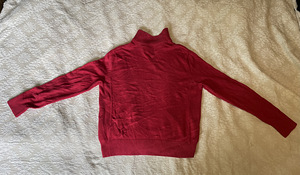Tommy Hilfiger (4 фото из 4)