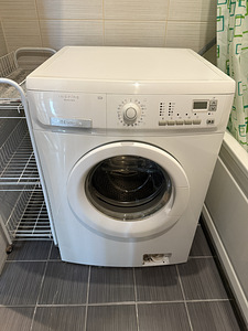 Стиральная машина Electrolux (с дефектом) (1 фото из 1)