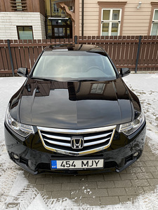 Honda Accord 2.0 115kW Executive (2 foto / 7)