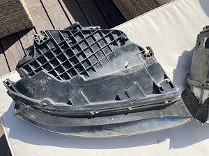 Audi a4 b6 orginaal xenon tuled (9 foto / 10)