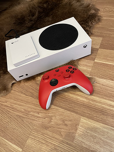 Xbox серия с (1 фото из 2)