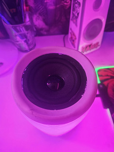 Bluetooth колонка JBL Pulse 5 (2 фото из 4)