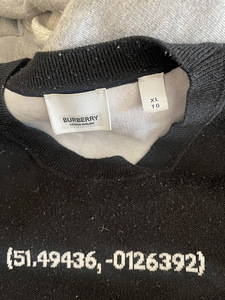 Burberry limited XL