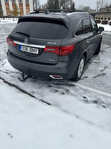 Acura MDX (10 foto / 12)