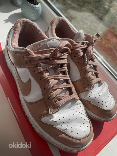 Nike dunk low