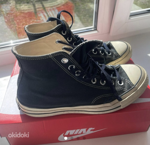 Chuck Taylor Converse