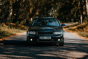 Audi A4 1.8T 120kw (6 foto / 15)