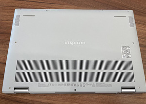 Dell Inspiron 5406 2 in 1 i5/32GB/1TB/Iris Xe/HD (5 foto / 8)
