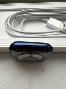 Apple watch 6, 44mm, blue (3 foto / 8)
