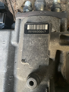 Audi A6C5 2.5 tdi kõrgsurve kütusepump (2 foto / 4)