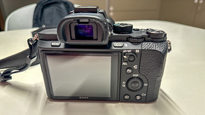 Sony Alpha 7 II + Sony SEL 35F18F + Sony F20M (3 foto / 6)