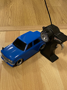 Raadio teel juhitavad autod (1 foto / 5)