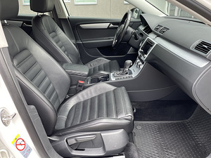 Volkswagen Passat Alltrack 2013 (8 foto / 15)