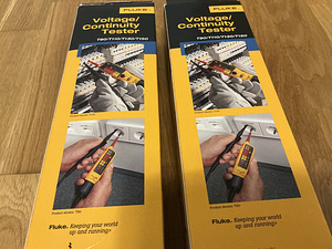 Voltage tester Fluke T110 (3 foto / 6)