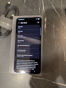 Samsung Galaxy S25 (2 foto / 2)