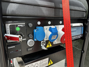 SDMO Diesel 15000 TE XL 3-Phase Generator 8 kW nominal (4 foto / 7)
