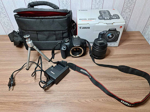Зеркальный фотоаппарат Canon EOS 200D