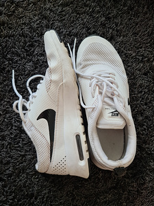 Оригинальные кроссовки Nike