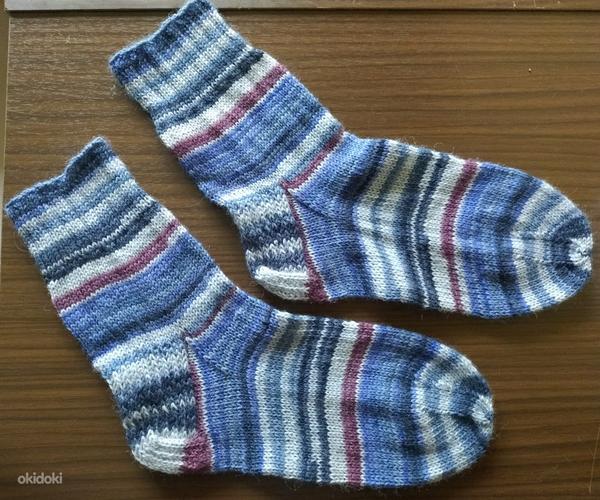 Вязаные носки для мужчины (фото #1)
