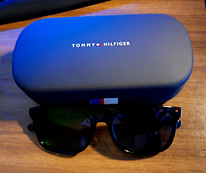 Tommy Hilfiger polaroid päikeseprillid