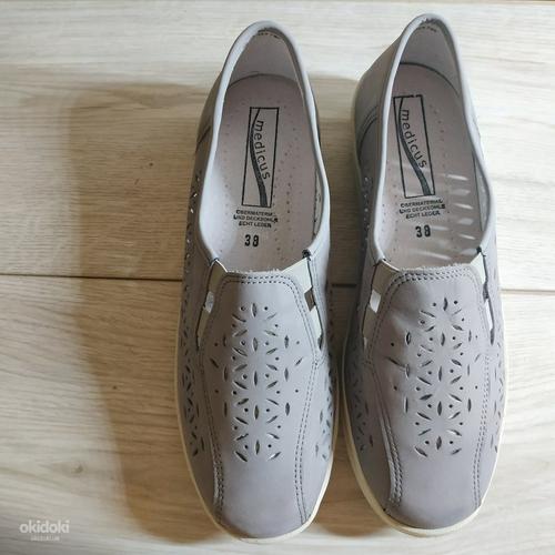 Кожаные фирменные женские туфли от Medicus - 38 р. Новые (фото #1)