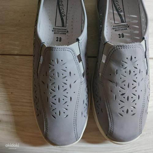Кожаные фирменные женские туфли от Medicus - 38 р. Новые (фото #2)