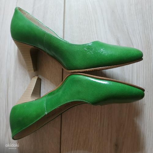 Красивые , фирменные кожаные женские туфли от Alpina 36-37 (фото #8)