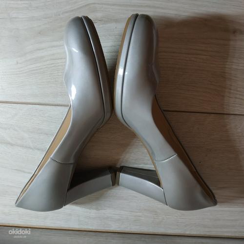 Кожаные женские новые туфли от Peter Kaiser 38 р кожа везде (фото #4)