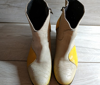 Шкіряні стильні фірмові черевики козаки Італія 36 р шкіра в