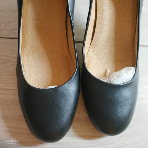 Шкіряні фірмові жіночі туфлі від Eram - 39 р шкіра всюди - (фото #5)