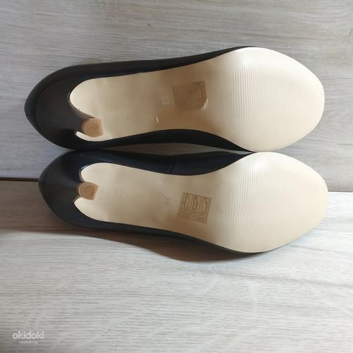 Кожаные фирменные женские туфли от Eram - 39 р кожа везде (фото #7)