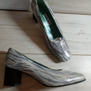 Кожаные женские фирменные туфли от Walder 37/5 р кожа везде