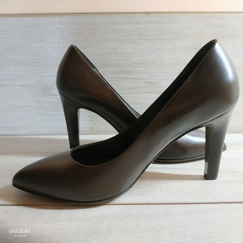 Шкіряні, стильні жіночі туфельки від NAVYBOOT 35 р - ОРИГИН (фото #9)