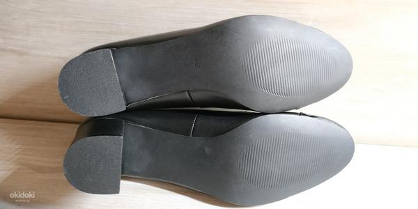 Кожаные фирменные красивые женские туфли от Mint berry 39 - (фото #7)