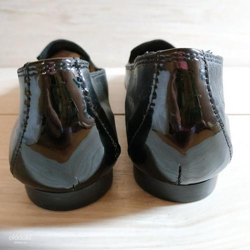 Кожаные стильные туфли балетки от Varese 39-40 р - Новые (фото #7)