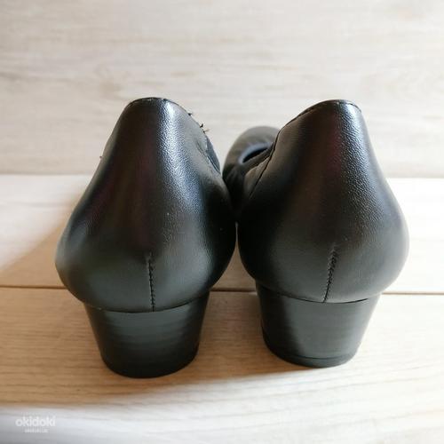 Шкіряні фірмові жіночі туфлі від 5 Avenu 38 р - Нові (фото #2)